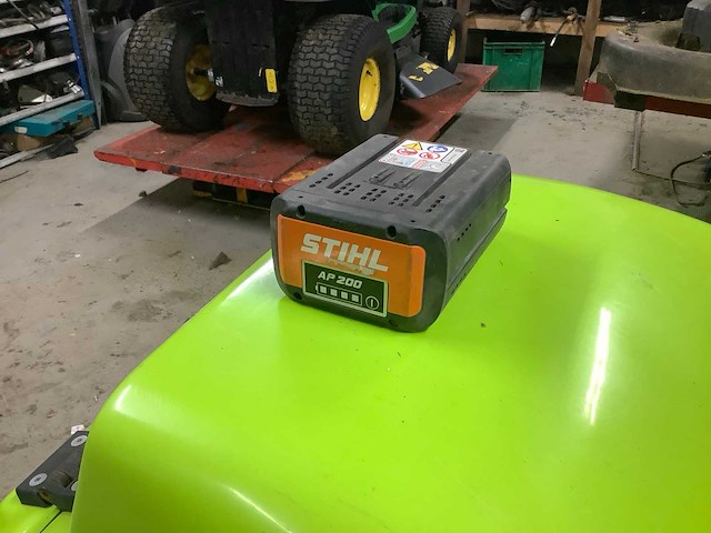 Stihl ap200 accu's - afbeelding 1 van  3