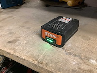 Stihl ap300 accu's en laders