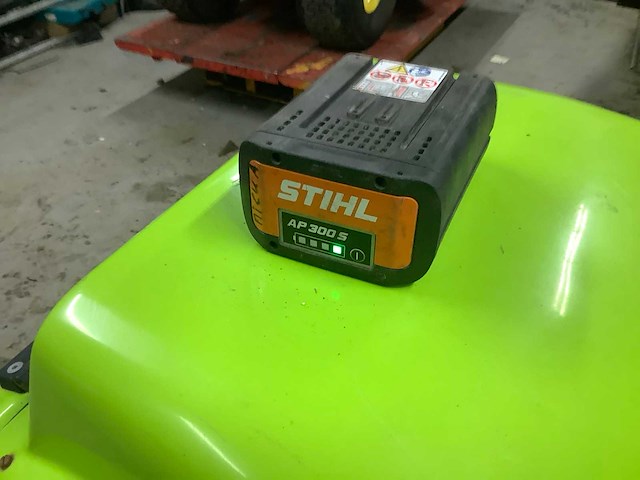 Stihl ap300s accu's - afbeelding 2 van  3