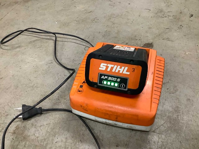 Stihl as300s tuin machine accu - afbeelding 2 van  3
