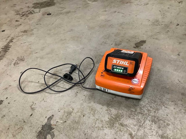 Stihl as300s tuin machine accu - afbeelding 1 van  3