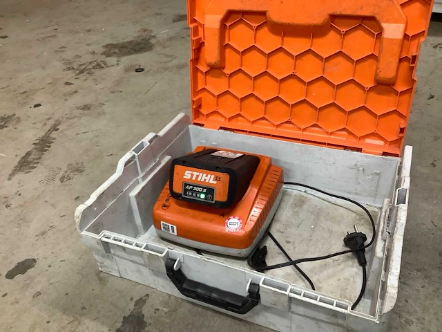 Stihl as300s tuin machine accu - afbeelding 2 van  6