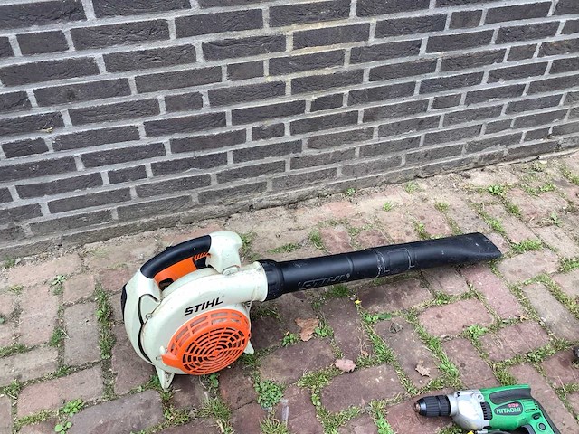 Stihl bg86 bladblazer - afbeelding 3 van  3