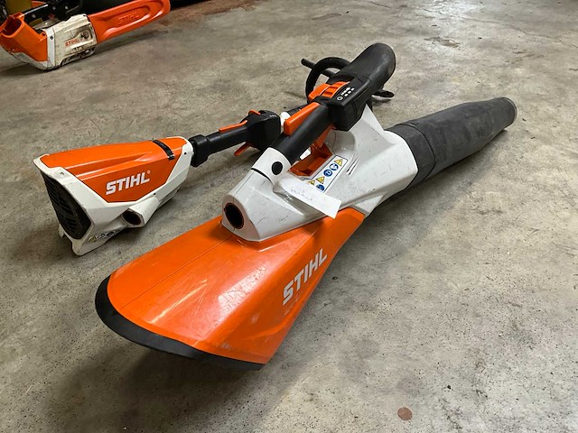 Stihl bga 200 en kma 130r bladblazer en combimotor (2x) - afbeelding 4 van  6