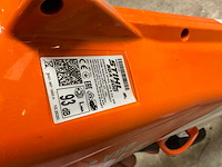Stihl bga 200 en kma 130r bladblazer en combimotor (2x) - afbeelding 6 van  6