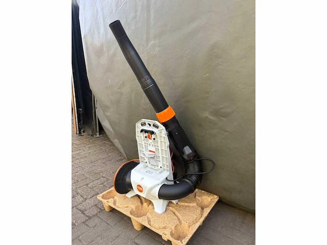 Stihl bga 300 rug bladblazer - afbeelding 4 van  8