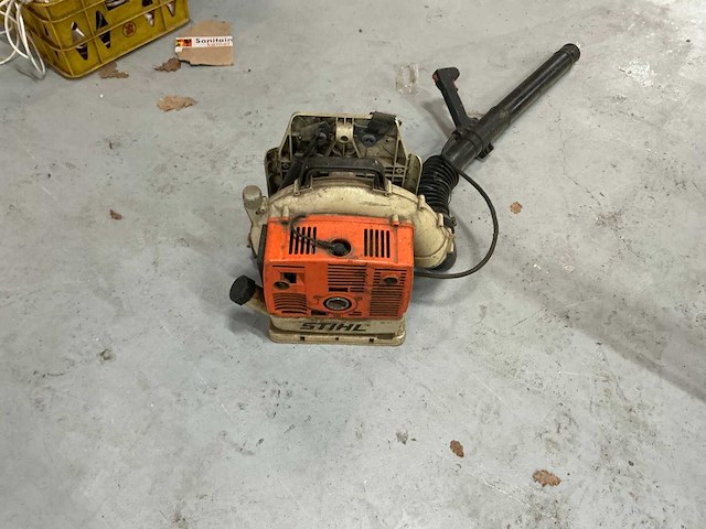 Stihl bladblazer - afbeelding 1 van  2
