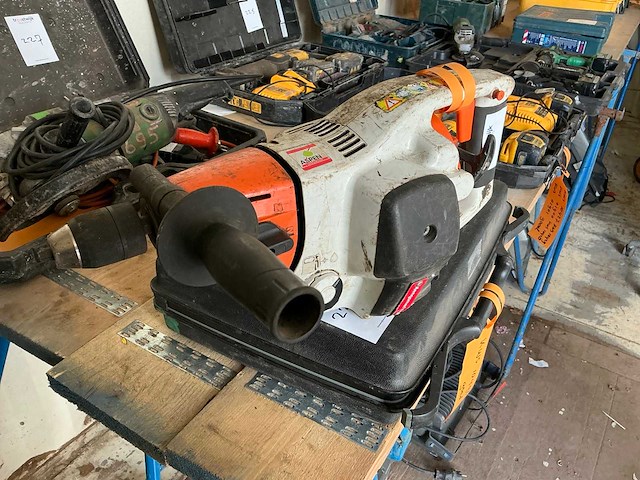 Stihl boormachine (benzine) - afbeelding 1 van  4