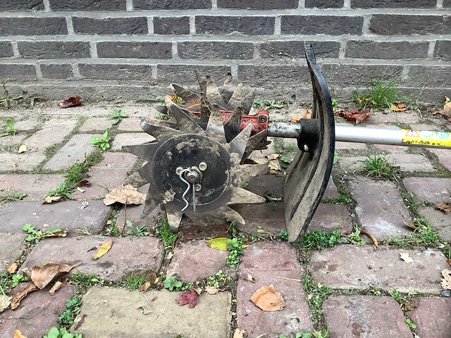 Stihl bosmaaier - afbeelding 3 van  4