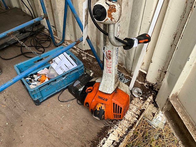 Stihl bosmaaier - afbeelding 3 van  4