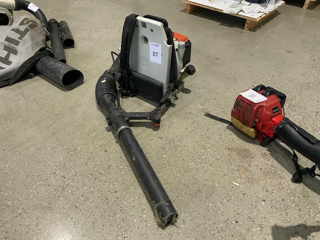 Stihl br 320 l bladblazer - afbeelding 1 van  3