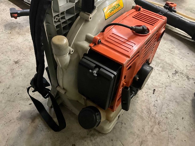 Stihl br 400 bladblazer - afbeelding 3 van  4