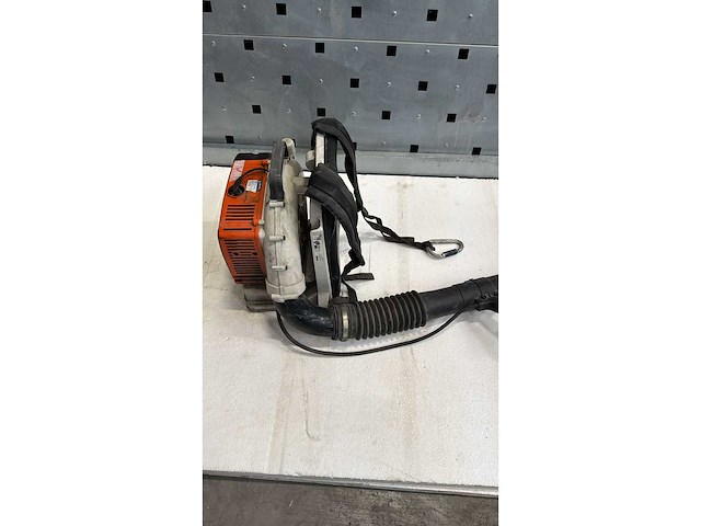 Stihl br 420 c bladblazer - afbeelding 6 van  9