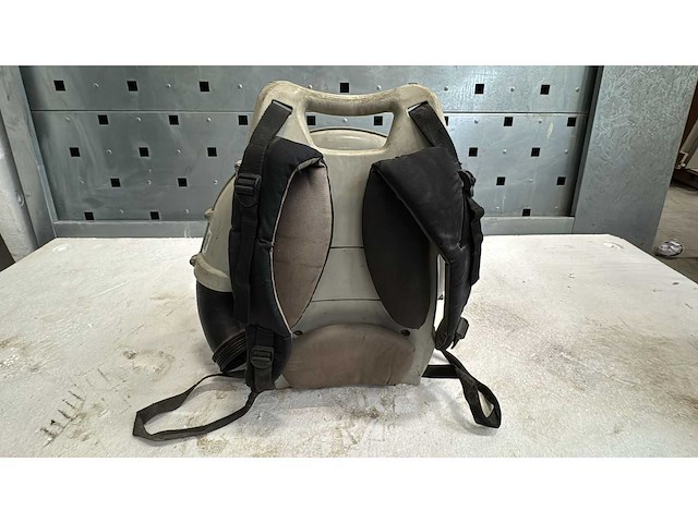 Stihl br 600 bladblazer - afbeelding 3 van  7