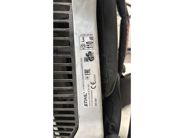 Stihl br 600 bladblazer - afbeelding 6 van  7