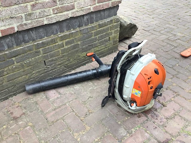 Stihl br 600 bladblazer - afbeelding 3 van  5