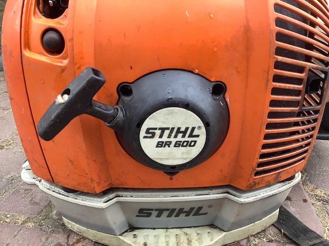 Stihl br 600 bladblazer - afbeelding 4 van  5