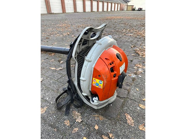 Stihl br550 - bladblazer - afbeelding 2 van  5