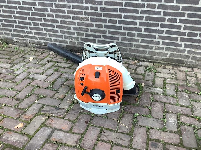 Stihl br600 bladblazer - afbeelding 2 van  5