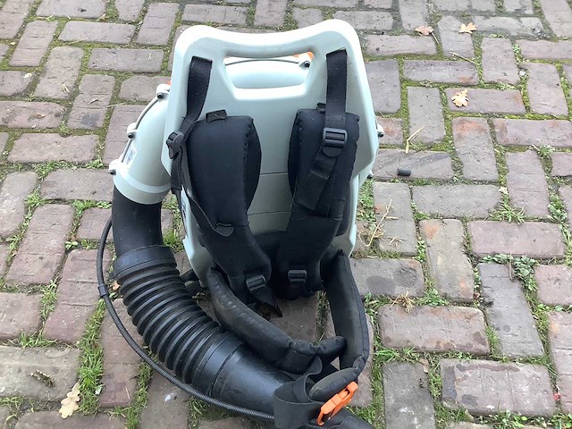 Stihl br600 bladblazer - afbeelding 5 van  5