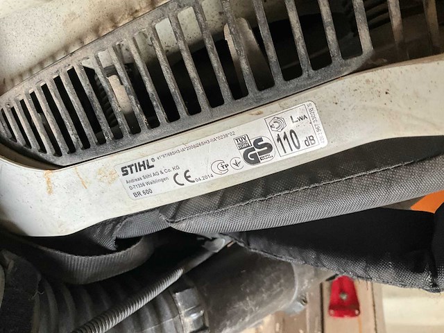 Stihl br600 bladblazer - afbeelding 5 van  5