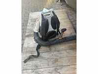 Stihl br600 rugbladblazer - afbeelding 2 van  2
