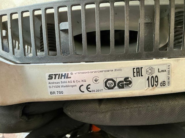 Stihl br700 bladblazer - afbeelding 3 van  3