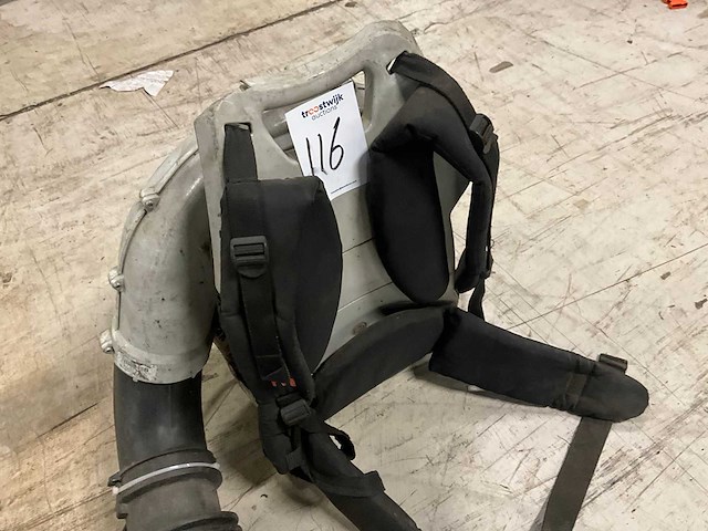 Stihl br700 rugzak bladblazer - afbeelding 6 van  7