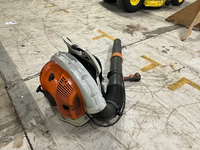 Stihl br700 rugzak bladblazer - afbeelding 3 van  5