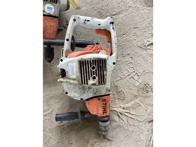 Stihl bt 45 benzineboormachine (2x) - afbeelding 2 van  4