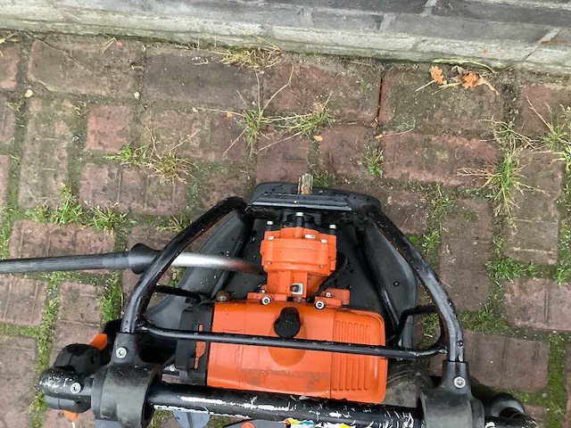 Stihl bt121 grondboor - afbeelding 3 van  3