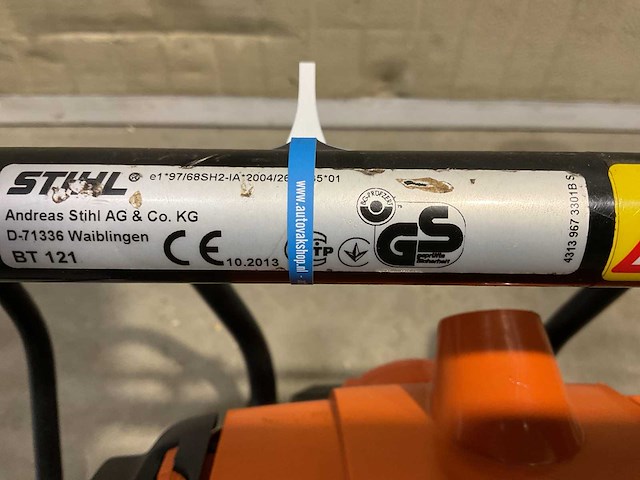 Stihl bt121 grondboor - afbeelding 3 van  4