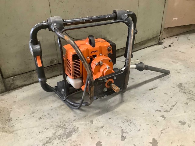 Stihl bt121 grondboor - afbeelding 6 van  6