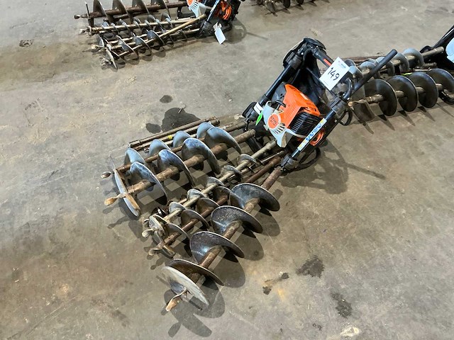 Stihl bt131 grondboor - afbeelding 1 van  4