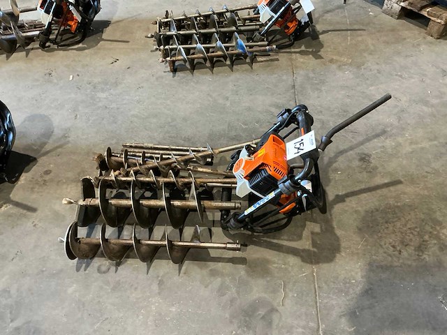 Stihl bt131 grondboor - afbeelding 3 van  3