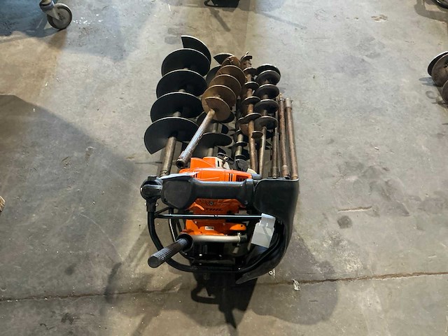 Stihl bt131 grondboor - afbeelding 5 van  8