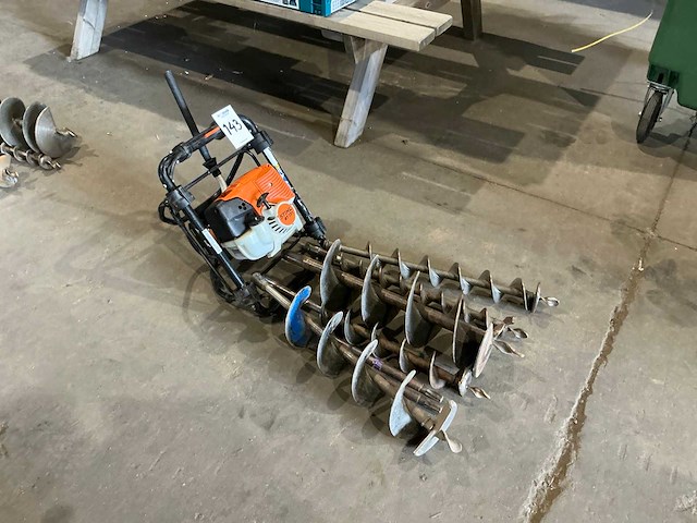 Stihl bt131 grondboor - afbeelding 3 van  7