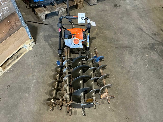 Stihl bt131 grondboor - afbeelding 1 van  7