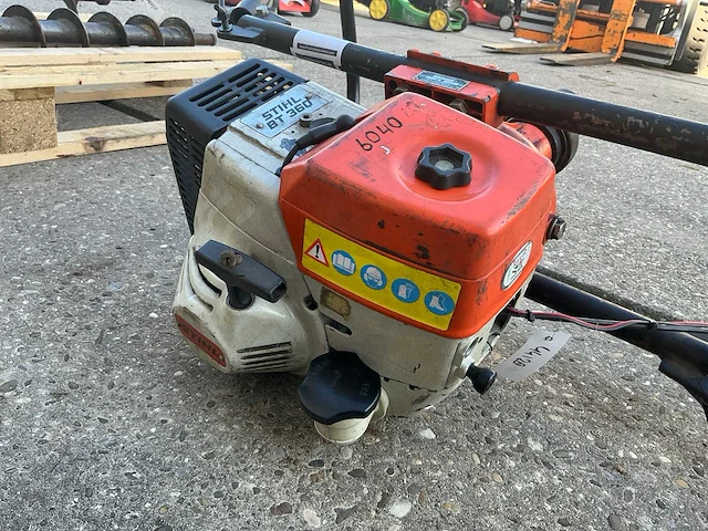 Stihl bt360 grondboor - afbeelding 4 van  7