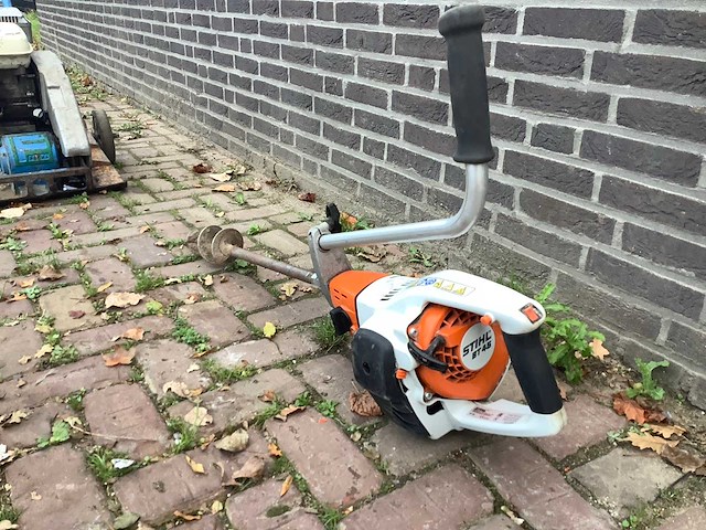 Stihl bt45 grondboor - afbeelding 1 van  5