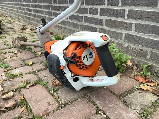 Stihl bt45 grondboor - afbeelding 4 van  5
