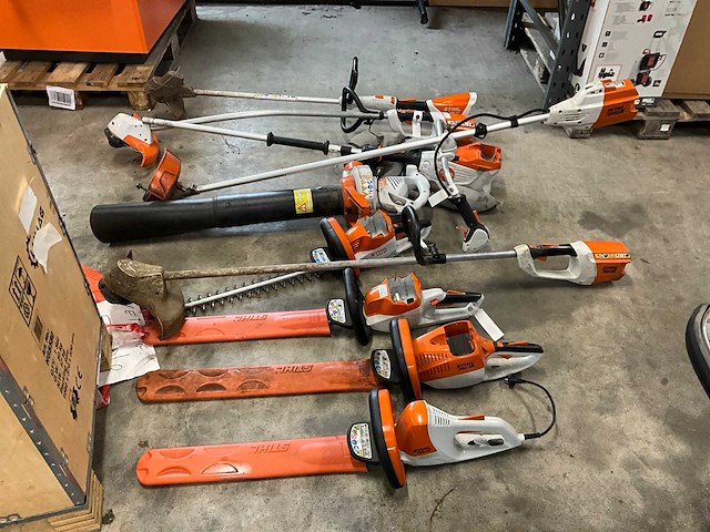 Stihl diverse elektrische tuingereedschappen (10x) - afbeelding 1 van  5