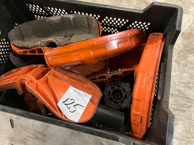 Stihl diverse tuingereedschappen - afbeelding 1 van  2