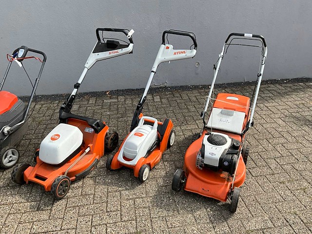 Stihl en husqvarna grasmaaiers divers (4x) - afbeelding 7 van  14