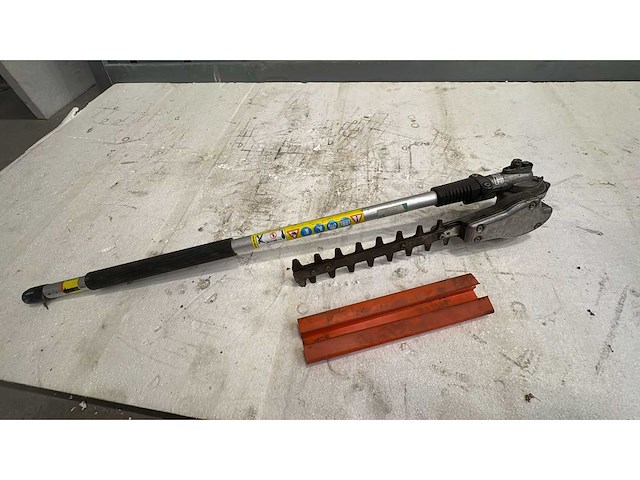 Stihl fh 135 heggenschaarkop - afbeelding 1 van  6