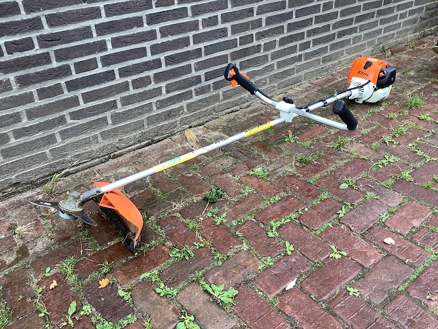 Stihl fs 130 bosmaaier - afbeelding 3 van  5