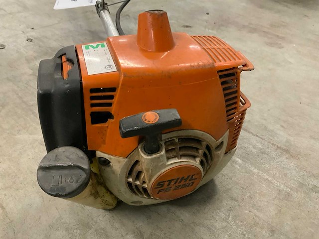 Stihl fs 250 bosmaaier - afbeelding 4 van  4