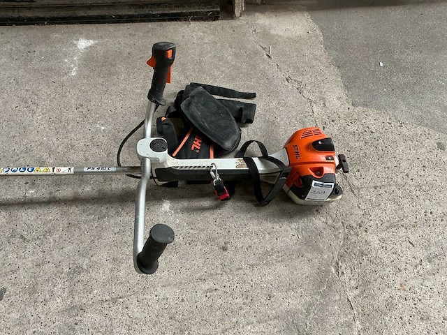 Stihl fs 410 c bosmaaier - afbeelding 3 van  4