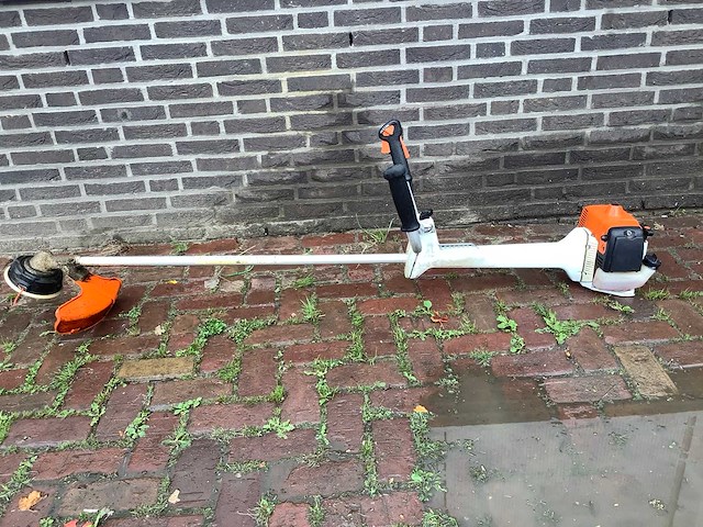 Stihl fs 450 bosmaaier - afbeelding 2 van  4