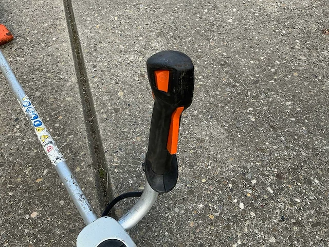 Stihl fs 460c bosmaaier - afbeelding 4 van  7